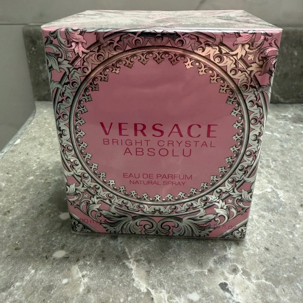 Versace Bright Crystal Absolu Pink and Silver Box - Picture 3 of 3